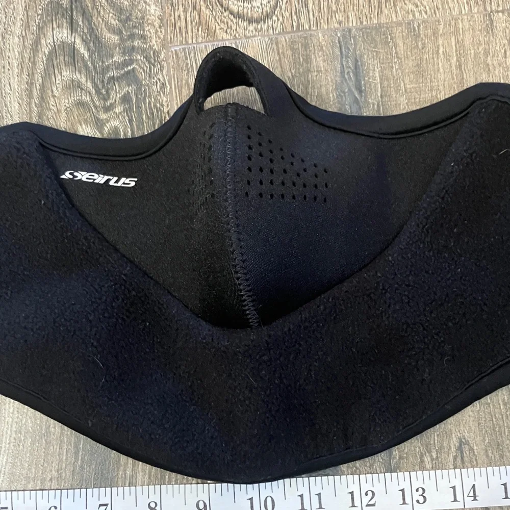Seirus Black Face Mask Neoprene and fleece